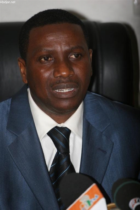 Affaire “Vol de documents administratifs” - Le parquet requiert 12 mois d`emprisonnement ferme contre les trois journalistes